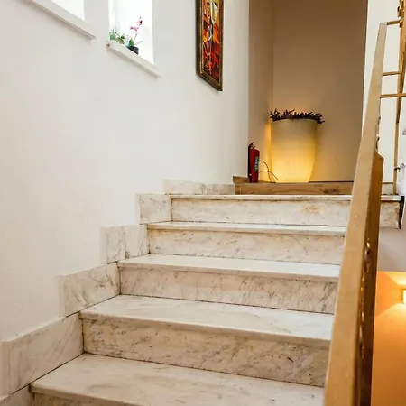 Patricia Center Hotell Tirana