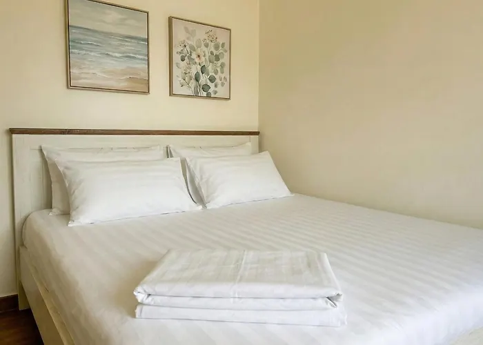 Patricia Center * Tirana