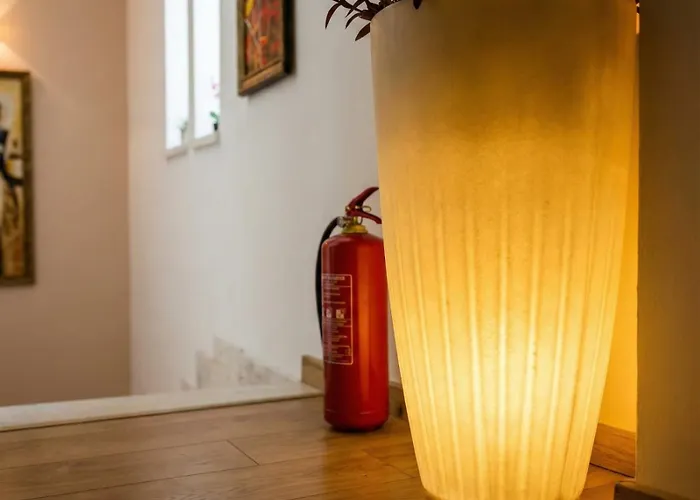 Patricia Center Hotel *